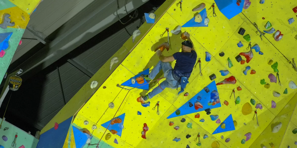 pret sala escalada Bucuresti